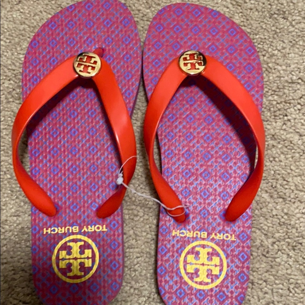 Tory Burch flip flops size 5 only